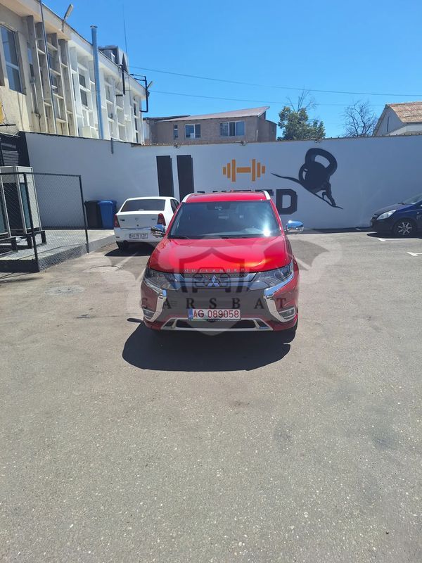 Mitsubishi Outlander 2.4 4WD Plug-In Hybrid Top 2020