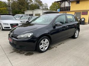 Volkswagen Golf 1.6 TDI DPF BlueMotion 2010