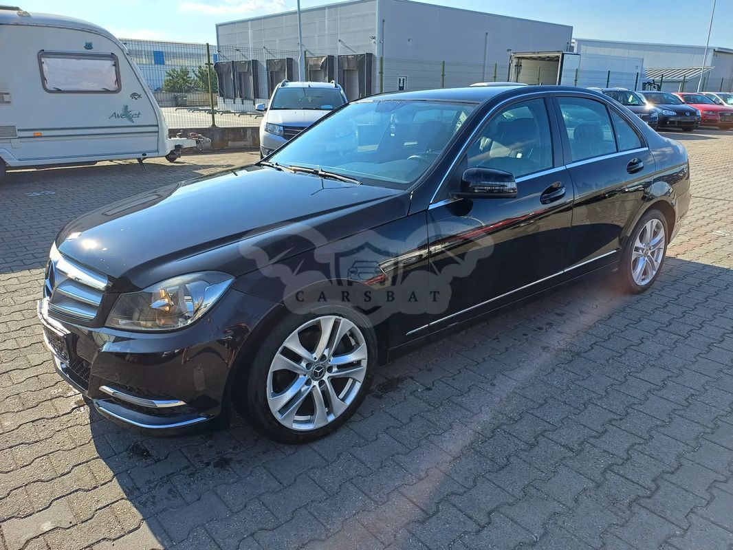 Mercedes-Benz C W204 [2007 - 2015] 180 (BlueEFFICIENCY) Avantgarde 2013