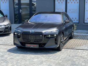 BMW 7 Series M760e xDrive AT PHEV 2025