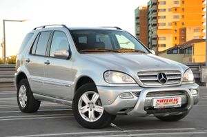 Mercedes-Benz ML W163 [1997 - 2005] 2005