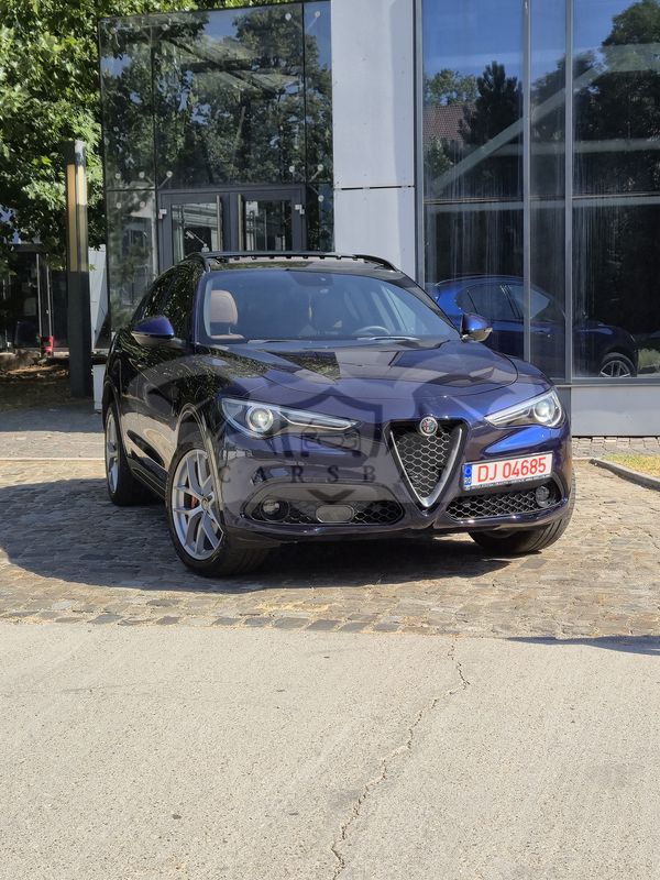 Alfa Romeo Stelvio 2.0 Turbo 16V AT8-Q4 Veloce Ti 2019