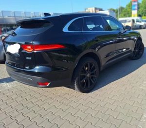 Jaguar F-Pace 20d AWD Prestige 2017