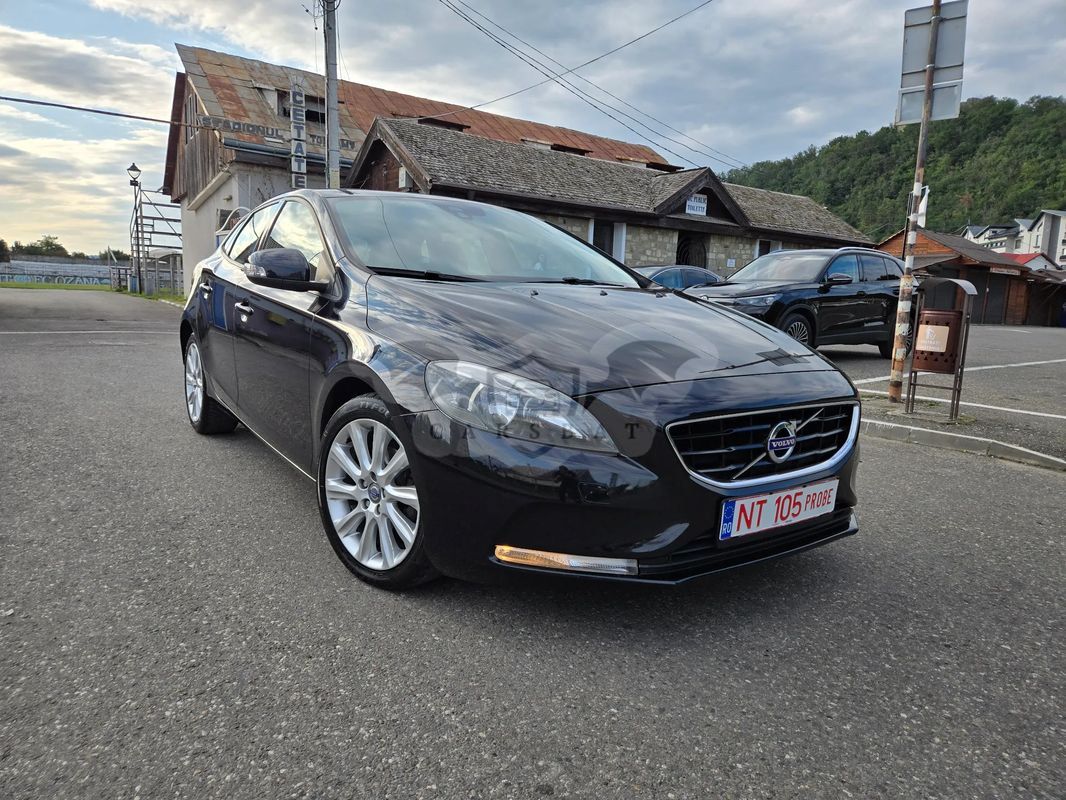 Volvo V40 II [2012 - Prezent] D2 Kinetic 2012
