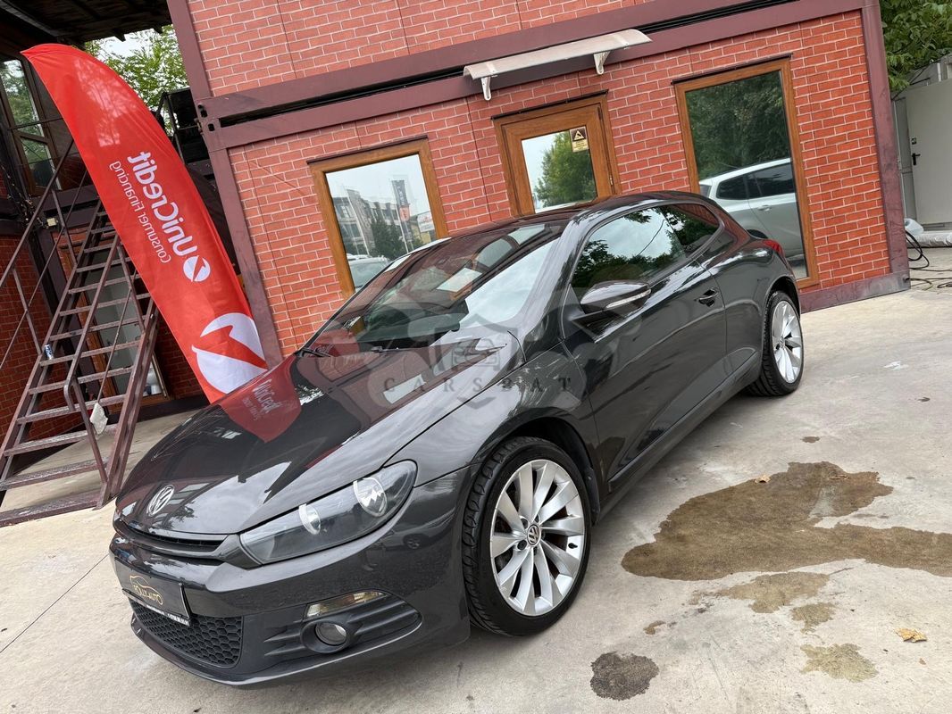 Volkswagen Scirocco 2.0 TDI DSG Edition 2011