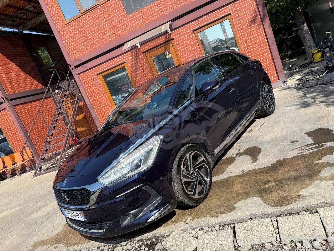 Citroën DS5 BlueHDi 180 Aut. SoChic 2015