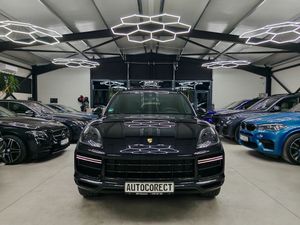 Porsche Cayenne Turbo 2019