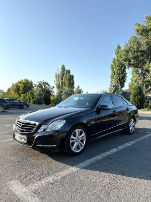 Mercedes-Benz E W212 [2009 - 2016] 220 CDI BlueEfficiency Aut. 2011