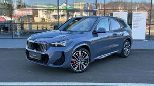 BMW iX1 2023