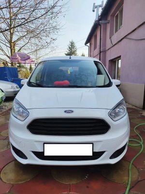 Ford Tourneo Courier 2015