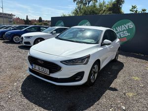 Ford Focus IV [2018 - Prezent] 1.0 EcoBoost Connected 2022