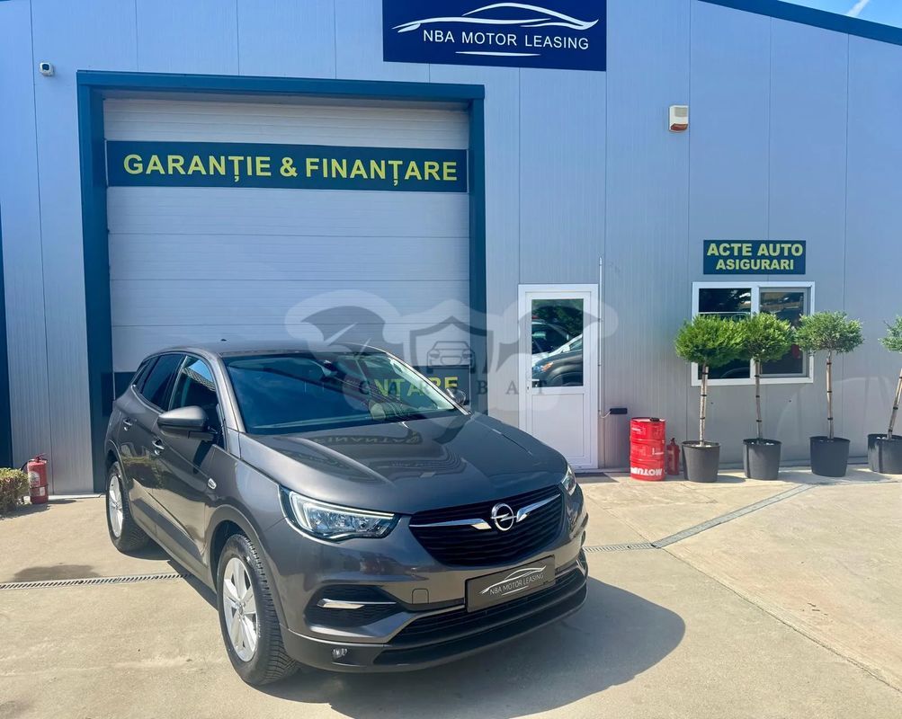 Opel Grandland 1.2 Start/Stop Business Edition 2021