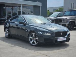 Jaguar XE 2.0 Prestige 2016