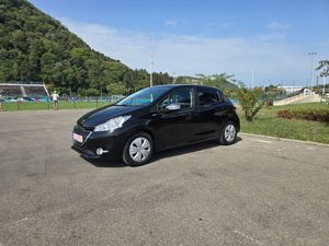 Peugeot 208 2014