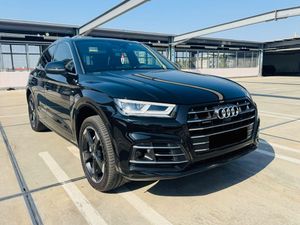 Audi Q5 FY [2016 - Prezent] 55 TFSI e quattro S tronic PHEV S Line 2020