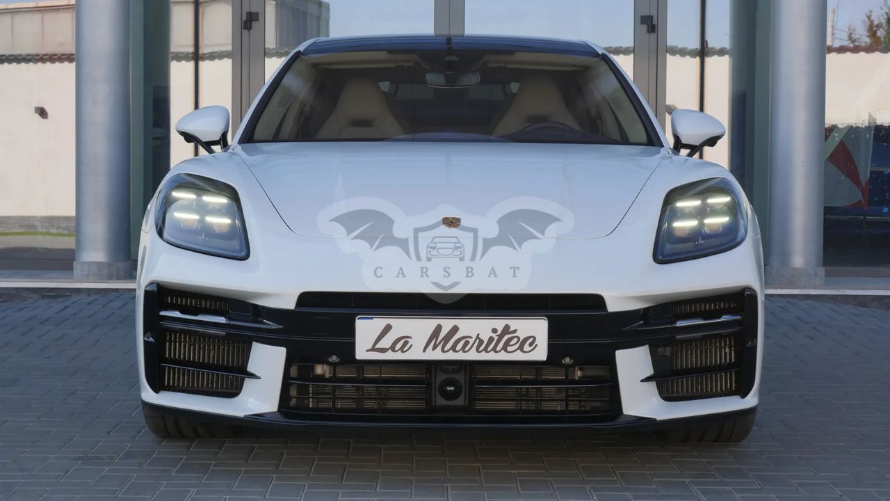 Porsche Panamera GTS 2025