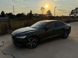 Volvo S60 T4 R-Design 2021