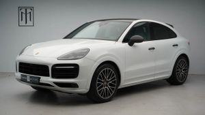 Porsche Cayenne Standard 2021