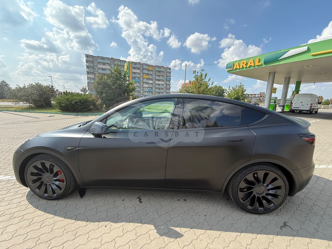 Tesla Model Y Performance 2023