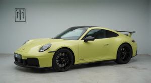 Porsche 911 Carrera 4 GTS PDK 2025