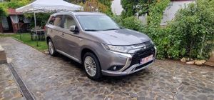 Mitsubishi Outlander III [2012 - 2021] 2.4 4WD Plug-In Hybrid Diamant 2019
