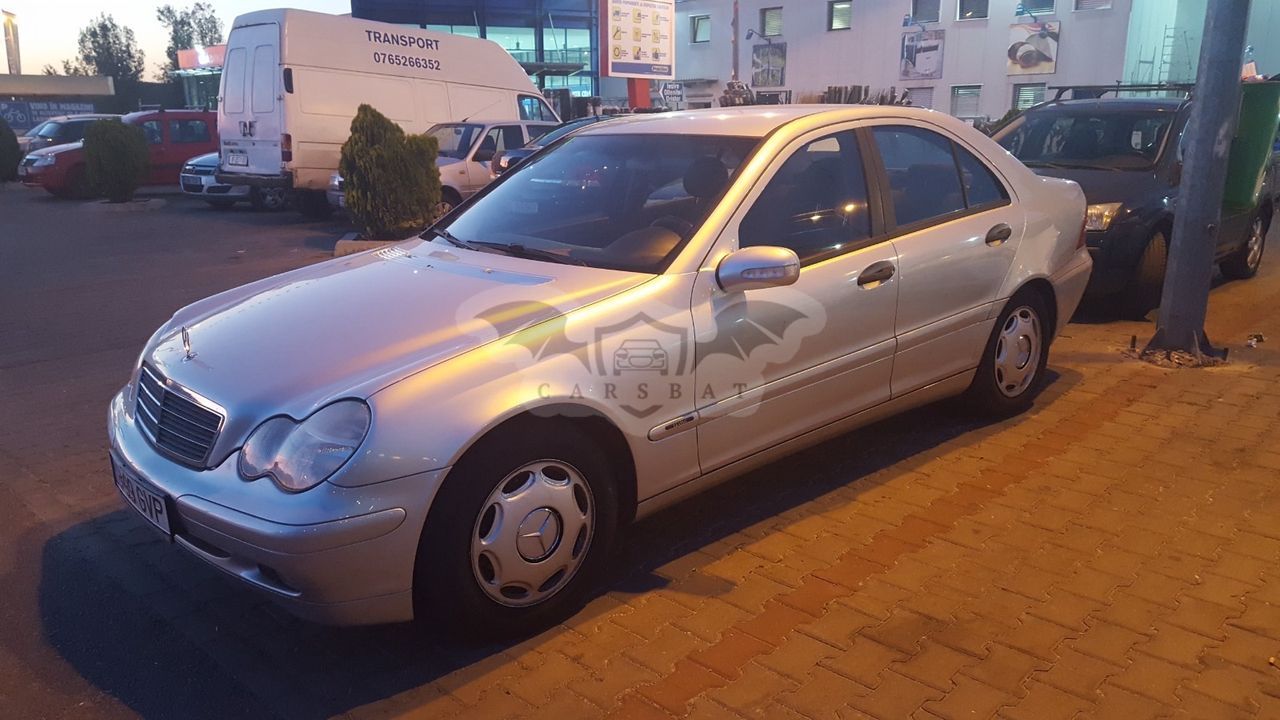 Mercedes-Benz C W203 [2000 - 2007] 200 CDI Classic 2003
