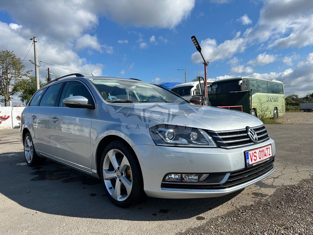 Volkswagen Passat B7 [2010 - 2014] Variant 2.0 Blue TDI DSG SCR Comfortline 2014