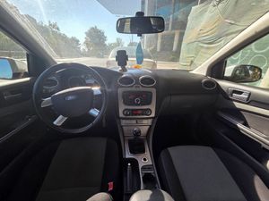 Ford Focus MK3 [2010 - 2018] 1.6 TDCI DPF Titanium 2010
