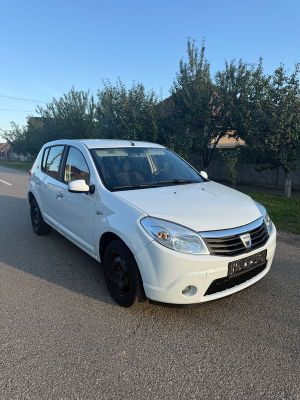 Dacia Sandero I [2008 - 2012] 1.4 MPI 2009