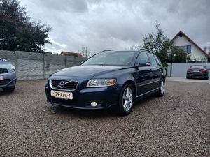 Volvo V50 DPF D2 Summum 2011
