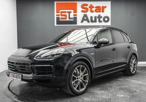 Porsche Cayenne 2022