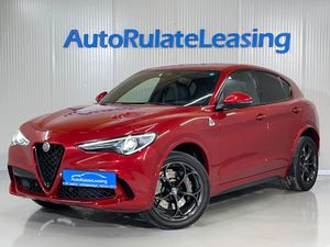 Alfa Romeo Stelvio V6 2.9 Bi-Turbo AT8-Q4 Quadrifoglio 2021