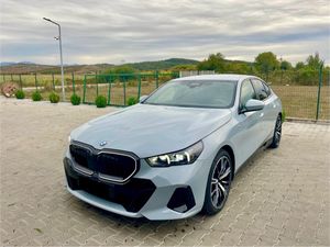BMW 5 Series 520d AT MHEV 2024