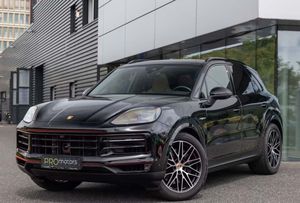 Porsche Cayenne E-Hybrid 2024