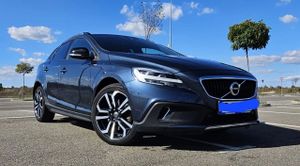 Volvo V40 II [2012 - Prezent] D2 Momentum 2016