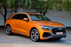 Audi Q8 SUV TDI quattro 210 kW tiptronic S line business 2019