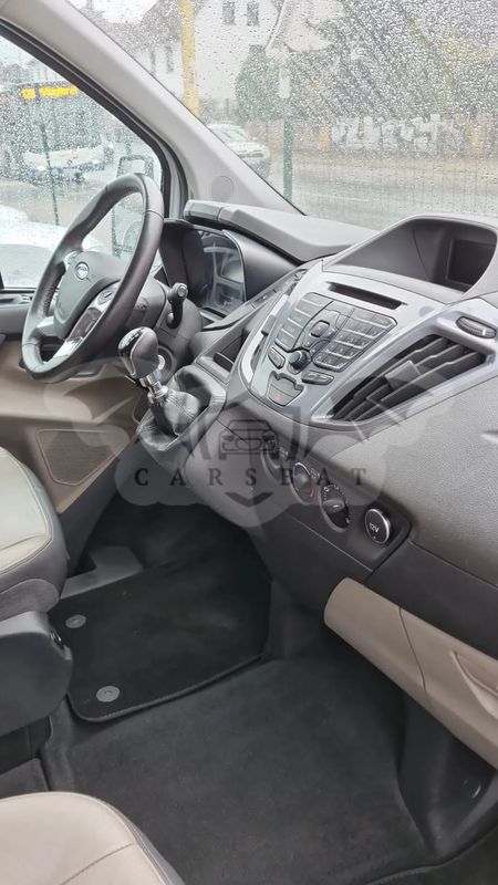 Ford Tourneo Custom 2016