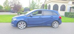 Mercedes-Benz B 180 CDI BlueEFFICIENCY 2013