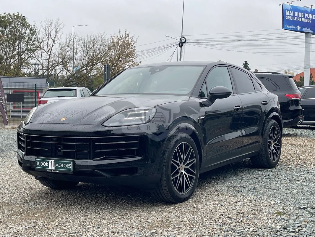 Porsche Cayenne E-Hybrid 2025