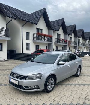 Volkswagen Passat B7 [2010 - 2014] Variant 1.6 TDI BlueMotion Technology Comfortline 2011