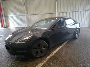 Tesla Model 3 Langstreckenbatterie Allradantrieb Dual Motor 2021