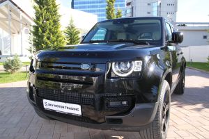 Land Rover Defender 110 3.0D 250 MHEV Hard Top X-Dynamic SE 2023