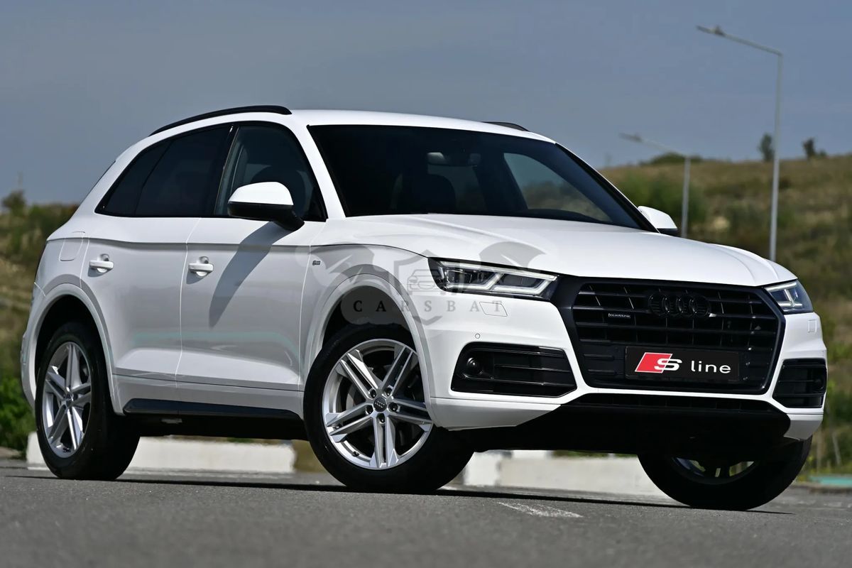 Audi Q5 FY [2016 - Prezent] 2.0 40 TDI quattro S tronic Design 2018