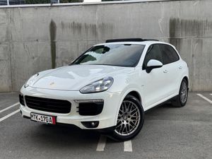 Porsche Cayenne Diesel Platinum Edition 2016
