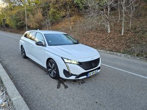 Peugeot 308 III [2021 - Prezent] SW BlueHDi 130 EAT8 Allure Pack 2023