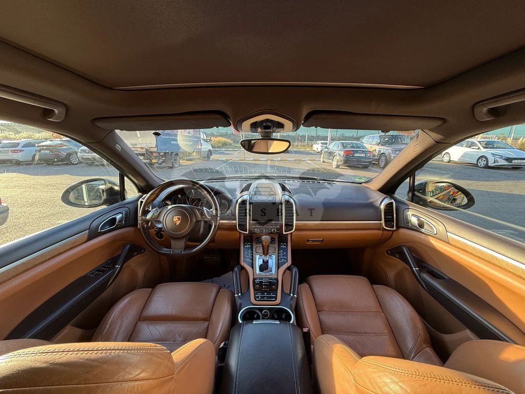 Porsche Cayenne 3.0TD TipTronic 2012
