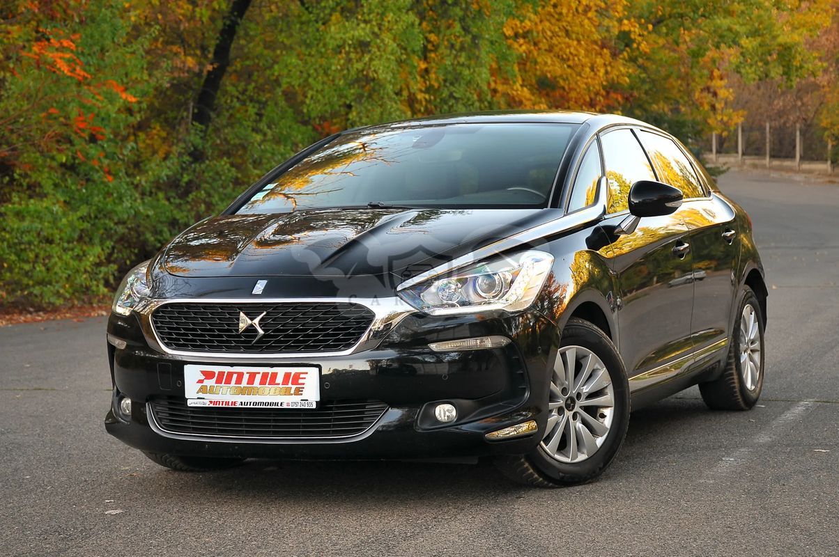 DS DS5 2017