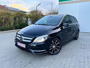 Mercedes-Benz B W246 [2011 - 2018] 200 CDI BlueEFFICIENCY 2012
