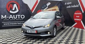Toyota Auris 2015