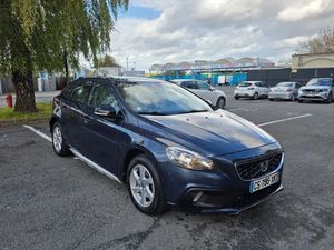Volvo V40 Cross Country D2 Summum 2013